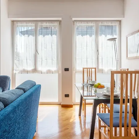Apartment Amazing House In Porta Venezia By Easylife