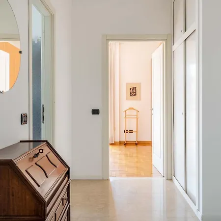 Amazing House In Porta Venezia By Easylife * Milan